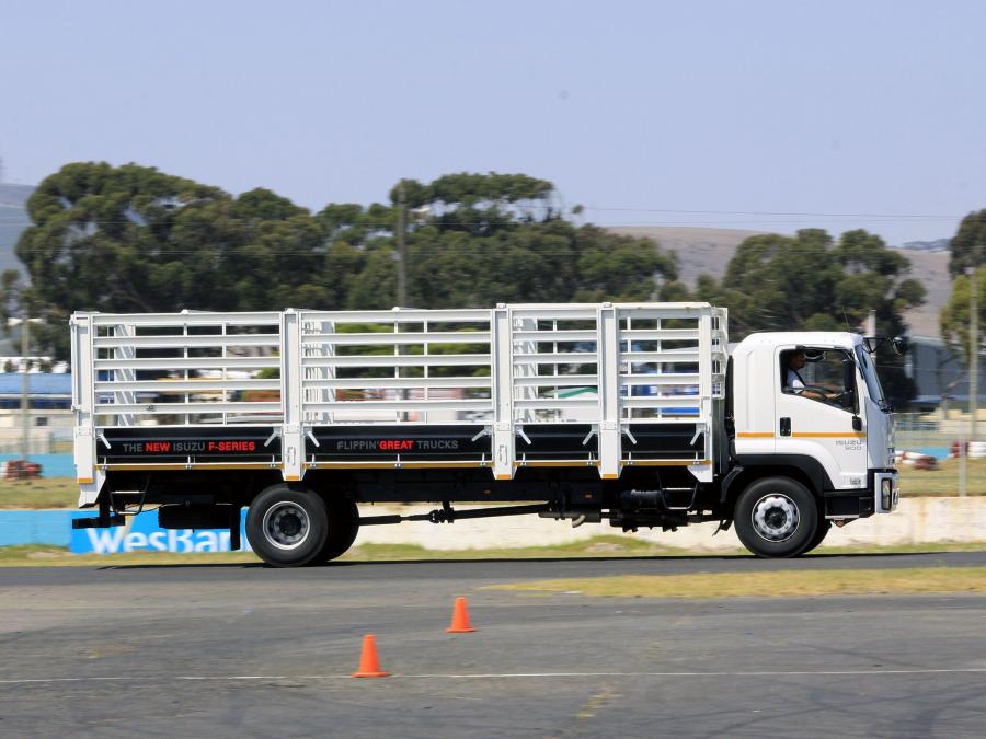  Isuzu FVR900 2008 года  (фото 7 из 8)